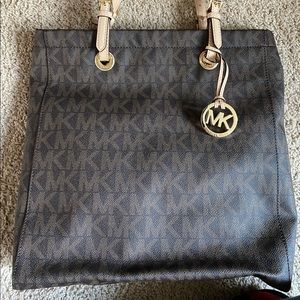 MK - Jet Set Tote